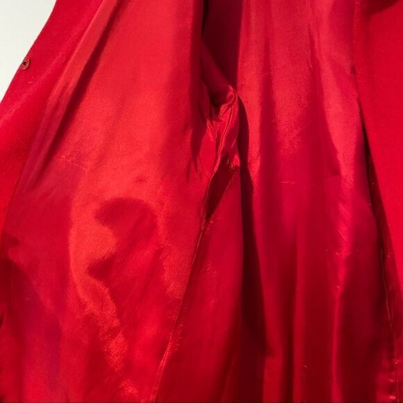 Vintage Neiman Marcus Red Pure Wool Scallop Hem Cape Coat Size 4 - Picture 5 of 12